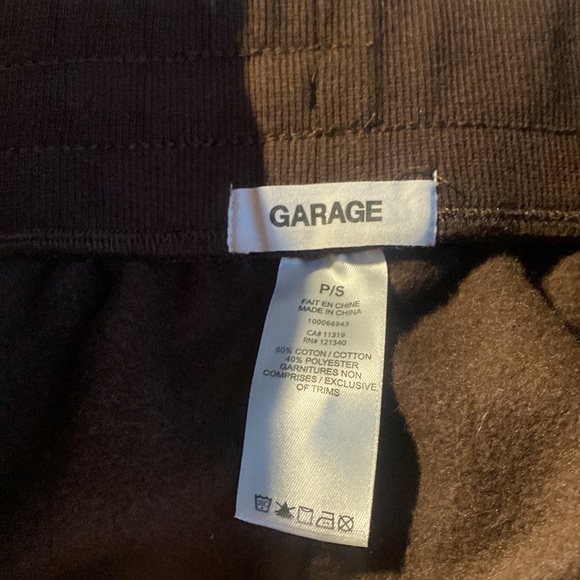Size small brown garage track pants - Picture 3 of 3